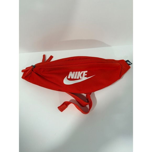 Nike Other - Nike Heritage Waist Pack Unisex OS Red Good Adjustable Strap Logo Fanny Bag